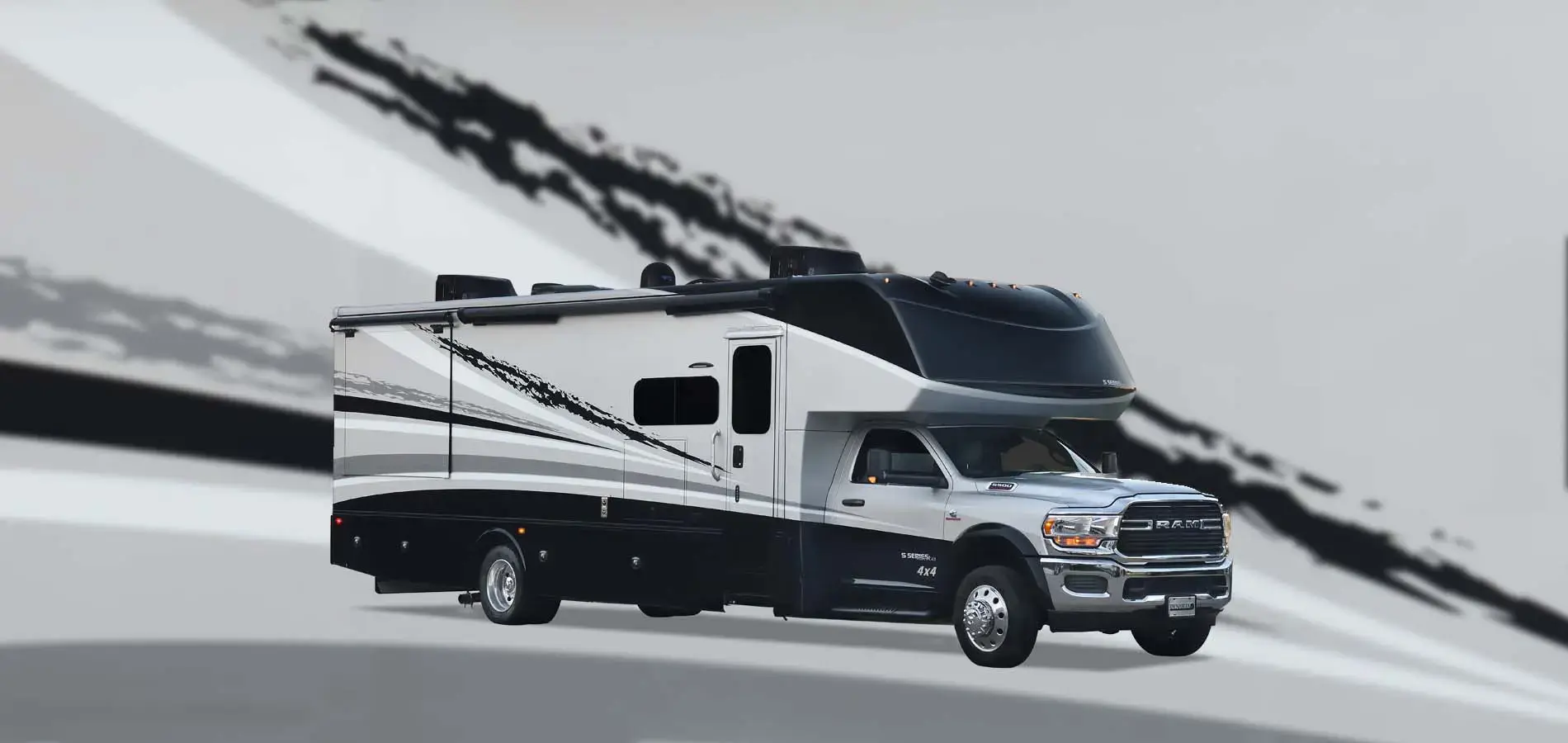 Dynamax motorhomes deals